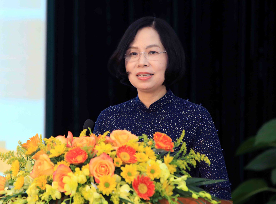 Bà Vũ Việt Trang, Ủy viên Ban Chấp hành Đảng bộ Khối các cơ quan Trung ương, Bí thư Đảng ủy, Tổng Giám đốc TTXVN phát động phong trào thi đua năm 2024. (Ảnh: Tuấn Anh/TTXVN)