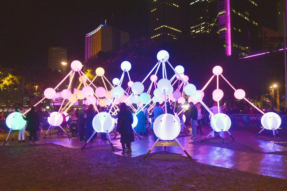 Một số tác phẩm nghệ thuật độc đáo trong lễ hội năm nay. (Nguồn: Quang Minh/Vietnam+)