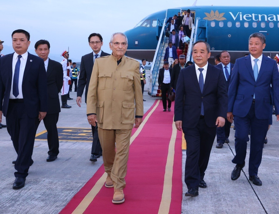 Tổng thống Timor-Leste Jose Ramos-Horta đến Hà Nội, bắt đầu chuyến thăm cấp Nhà nước tới Việt Nam. (Ảnh: Văn Điệp/TTXVN)