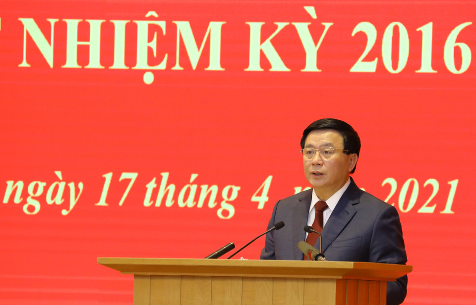 Đồng chí Nguyễn Xuân Thắng, Ủy viên Bộ Chính, Chủ tịch Hội đồng Lý luận Trung ương phát biểu khai mạc. (Ảnh: Văn Điệp/TTXVN)