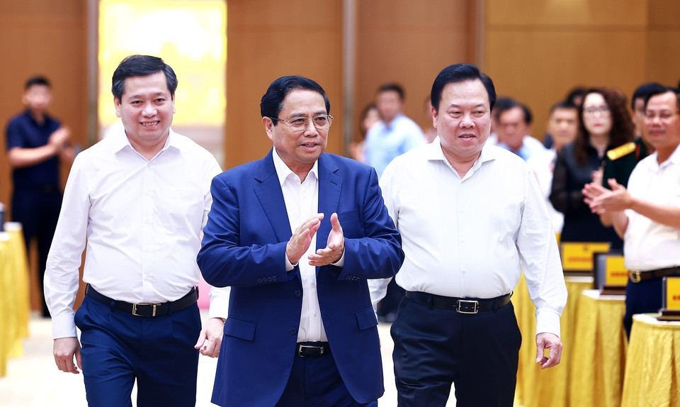 Thủ tướng Phạm Minh Chính đến Hội nghị Thủ tướng Chính phủ làm việc với doanh nghiệp nhà nước. (Ảnh: Dương Giang/TTXVN)