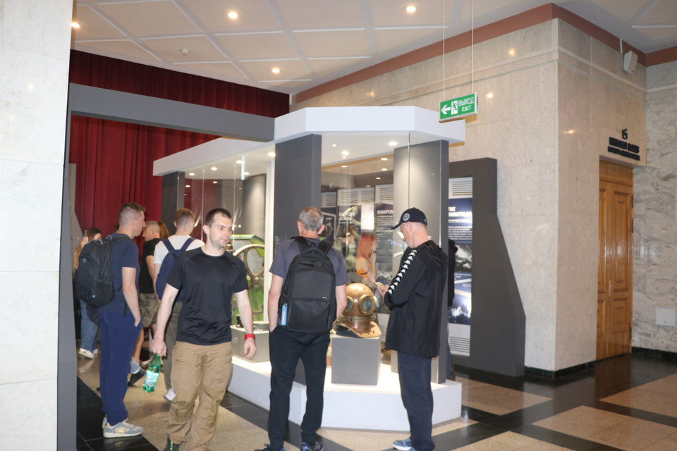 Hiếm có một bảo tàng nào trên thế giới được xây dựng quy mô hoành tráng và ấn tượng đến như Bảo tàng Chiến tranh Vệ quốc vĩ đại, khiến bất cứ ai khi đặt chân đến đây đều kinh ngạc và xúc động đến ám ảnh. (Ảnh: Hùng Võ/Vietnam+)