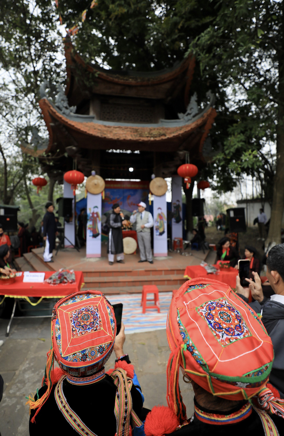 Hội Lim 2023 đón đông đảo du khách thập phương về du Xuân, trẩy hội. (Ảnh: Nhật Anh/TTXVN)