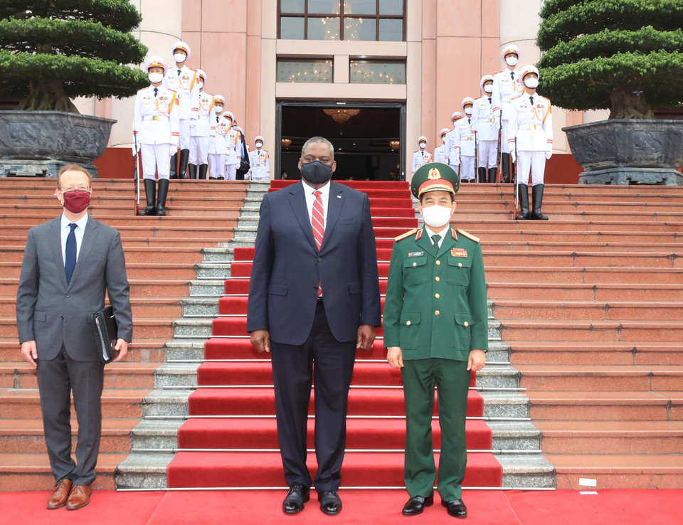 Đại tướng Phan Văn Giang, Bộ trưởng Quốc phòng và Bộ trưởng Quốc phòng Hoa Kỳ Lloyd Austin. (Ảnh: Trọng Đức/TTXVN)