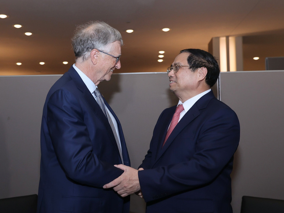 Thủ tướng Phạm Minh Chính tiếp Nhà sáng lập kiêm Chủ tịch Tập đoàn Microsoft Bill Gates. (Ảnh: Dương Giang/TTXVN)