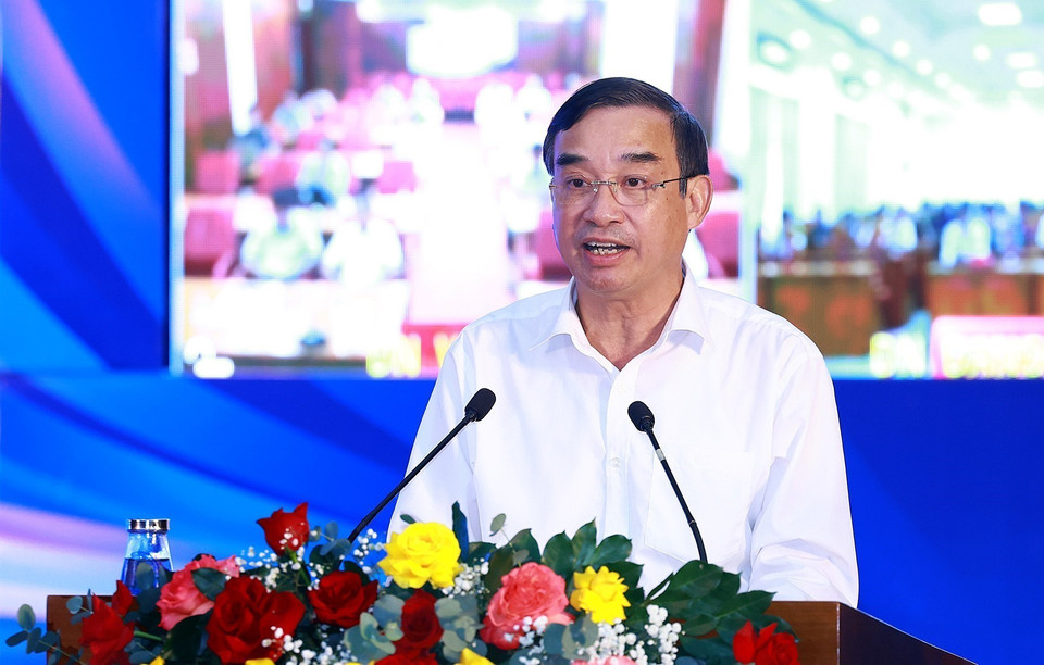 Chủ tịch Ủy ban Nhân dân thành phố Đà Nẵng Lê Trung Chinh phát biểu khai mạc hội nghị. (Ảnh: Dương Giang/TTXVN)