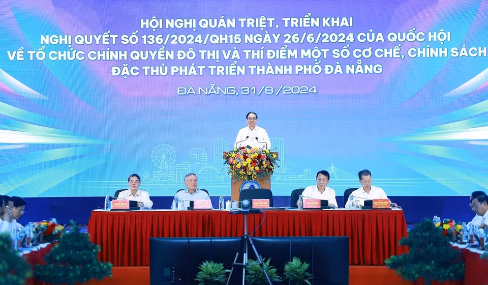 Thủ tướng Phạm Minh Chính phát biểu tại Hội nghị triển khai chính sách đặc thù phát triển thành phố Đà Nẵng. (Ảnh: Dương Giang/TTXVN)