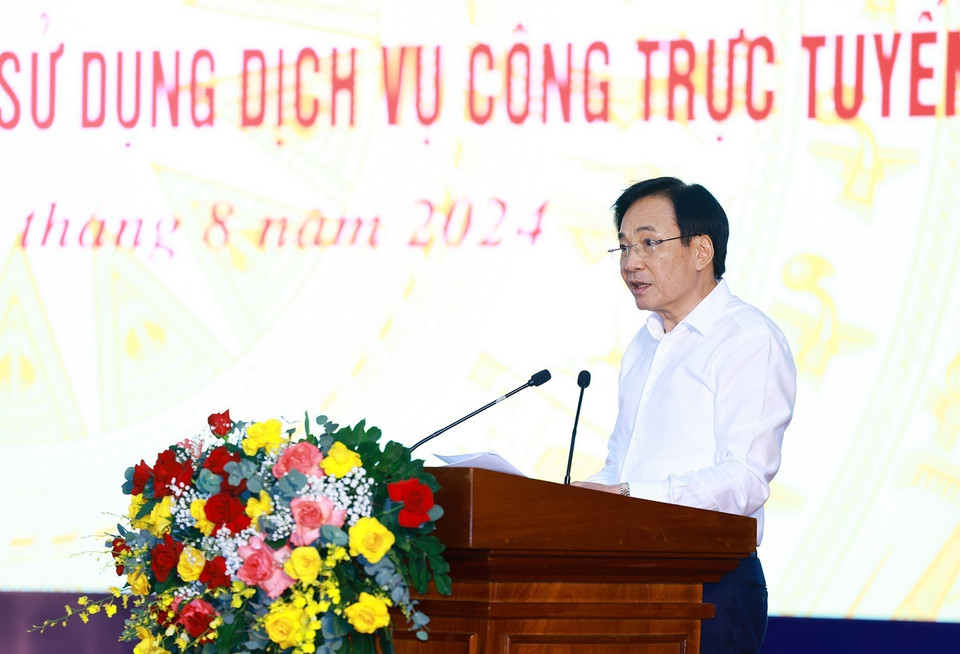 Bộ trưởng, Chủ nhiệm Văn phòng Chính phủ Trần Văn Sơn phát biểu. (Ảnh: Dương Giang/TTXVN)