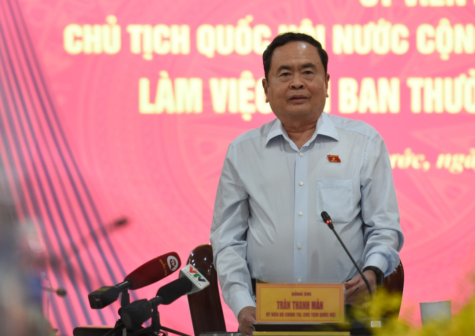 Chủ tịch Quốc hội Trần Thanh Mẫn phát biểu tại buổi làm việc. (Ảnh: Nhật Bình/TTXVN)