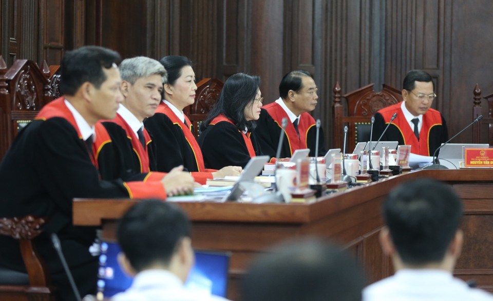 Hội đồng thẩm phán Tòa án nhân dân Tối cao dự phiên tòa. (Ảnh: Doãn Tấn/TTXVN)
