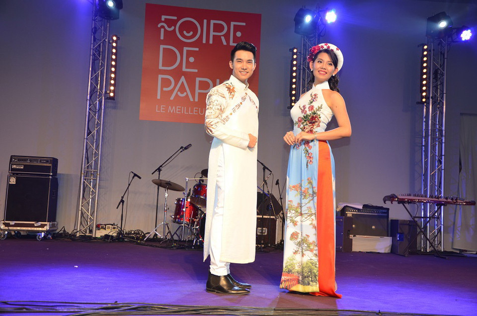 ... được thiết kế bởi nhà thiết kế Ngô Nhật Huy. (Ảnh: Bích Hà/Vietnam+)