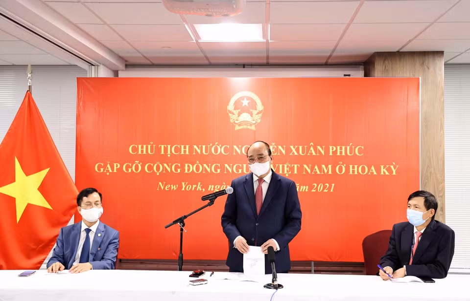 Chủ tịch nước Nguyễn Xuân Phúc phát biểu tại buổi gặp gỡ Cộng đồng người Việt Nam ở Hoa Kỳ. (Ảnh: Thống Nhất/TTXVN)