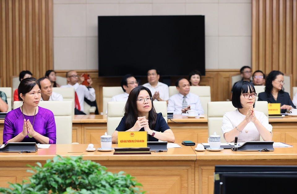 Các đại biểu Hiệp hội Doanh nghiệp Vừa và Nhỏ tham dự buổi làm việc. (Ảnh: Dương Giang/TTXVN)