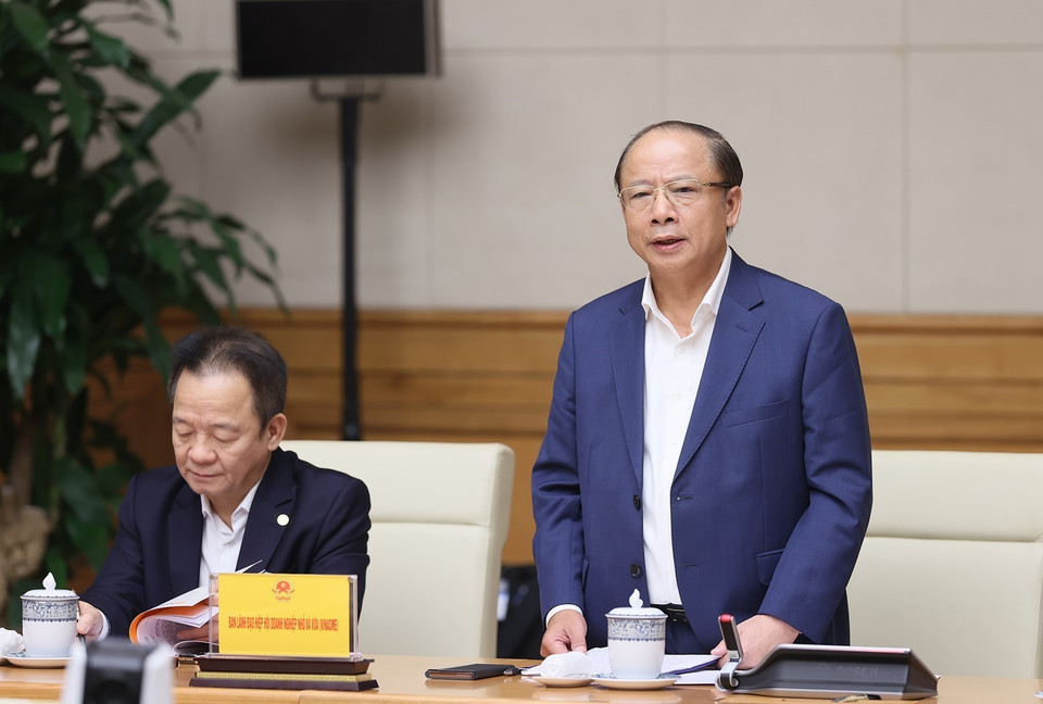 Chủ tịch Hiệp hội Doanh nghiệp Vừa và Nhỏ Nguyễn Văn Thân báo cáo tình hình hoạt động của các doanh nghiệp. (Ảnh: Dương Giang/TTXVN)