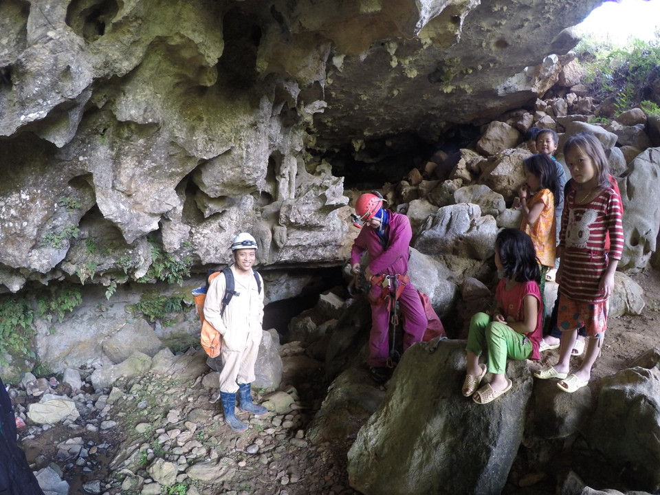 Những năm gần đây, có thêm nhiều hang động ở Cao nguyên đá Đồng Văn đã được khám phá. (Ảnh: PV/Vietnam+)