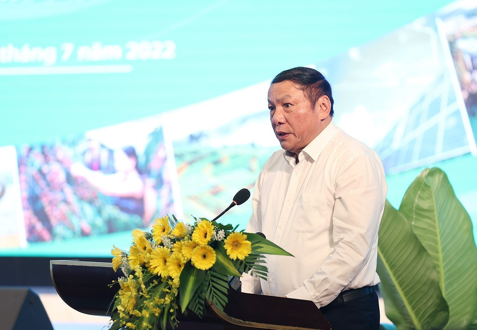Bộ trưởng Bộ Văn hóa, Thể thao và Du lịch Nguyễn Văn Hùng phát biểu tại hội nghị. (Ảnh: Dương Giang/TTXVN)