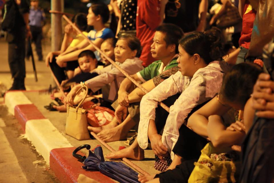 Nhiều người từ các vùng quê cũng về Hà Nội.