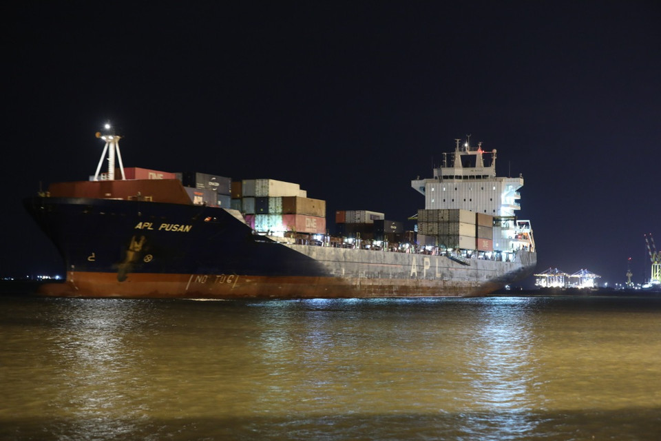 Vào lúc 1 giờ 30 phút ngày 18/10/2020, đoàn tàu đường sắt đô thị Nhổn-ga Hà Nội đã cập cảng Hải Phòng, sớm hơn một tuần so với dự kiến. (Ảnh: MRB Hà Nội cung cấp)