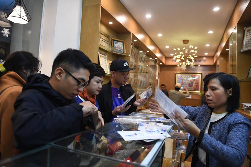 Tuy nhiên, đợt này chỉ phát hành 500 đồng xu với giá bán 500.000 đồng/đồng xu.