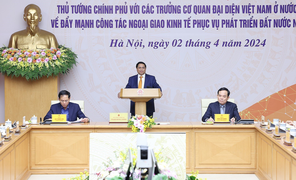 Thủ tướng Phạm Minh Chính chủ trì hội nghị. (Ảnh: Dương Giang/TTXVN)