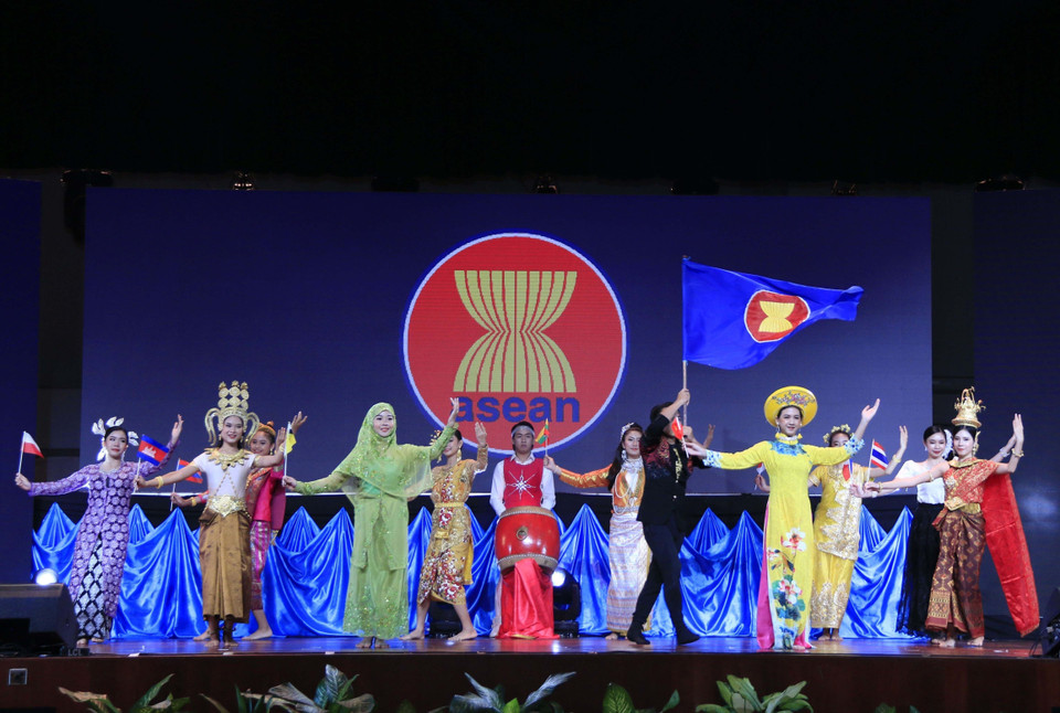 Với chủ đề Kết nối thông minh cho Chuyển đổi số ASEAN, Hội nghị Bộ trưởng Công nghệ thông tin và Truyền thông ASEAN lần thứ 19 (TELMIN 19) diễn ra ngày 24/10/2019, tại thủ đô Vientiane, Lào. (Ảnh: Phạm Kiên/TTXVN)