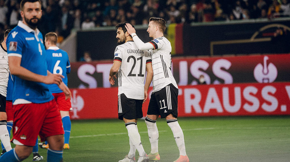 Ilkay Gundogan không bỏ lỡ cơ hội ghi bàn mở tỷ số ở phút 11. (Nguồn: DFB)