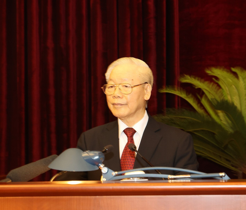 Tổng Bí thư Nguyễn Phú Trọng phát biểu bế mạc Hội nghị Trung ương giữa nhiệm kỳ khóa XIII. (Ảnh: Trí Dũng/TTXVN)