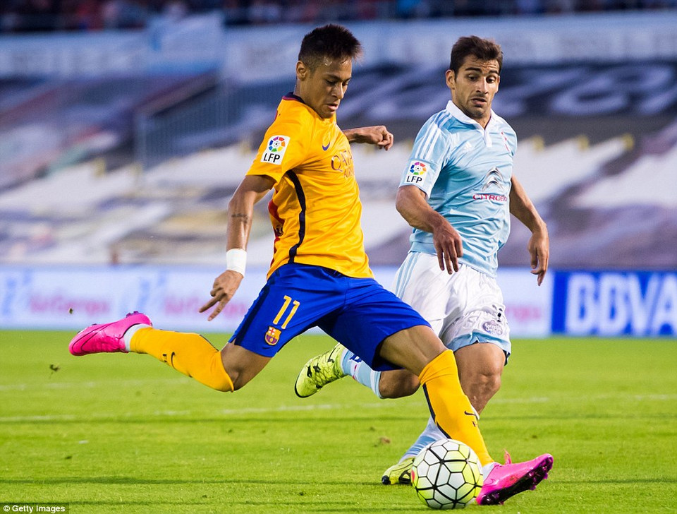Phút 83, Neymar nhen nhóm hy vọng cho nhà vô địch bằng bàn rút ngắn tỷ số 1-3. (Nguồn: Getty Images)