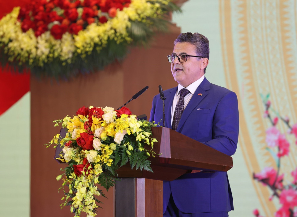 Ngài Saadi Salama, Đại sứ Nhà nước Palestine, Trưởng Đoàn Ngoại giao phát biểu tại buổi tiệc. (Ảnh: Dương Giang/TTXVN)