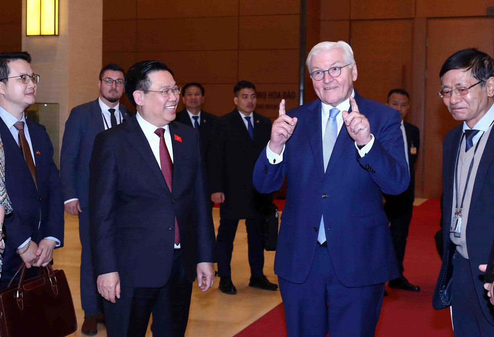 Chủ tịch Quốc hội Vương Đình Huệ với Tổng thống Cộng hòa Liên bang Đức Frank-Walter Steinmeier. (Ảnh: Phạm Kiên/TTXVN)