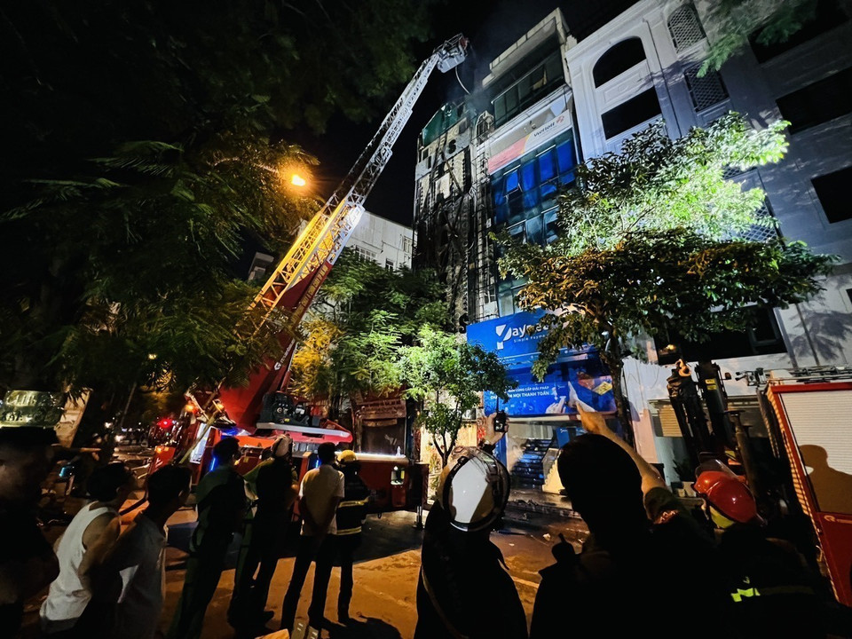 Hiện trường vụ cháy. (Ảnh: Phạm Kiên/TTXVN)