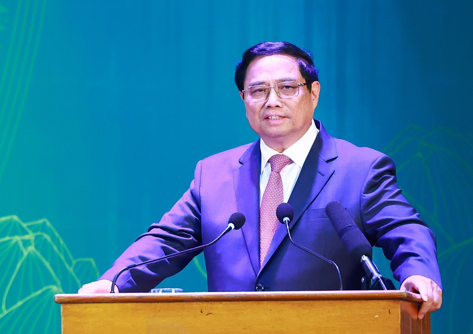 Thủ tướng Phạm Minh Chính phát biểu trong buổi giao lưu với sinh viên tại Đại học Quốc gia Hà Nội. (Ảnh: Dương Giang/TTXVN)