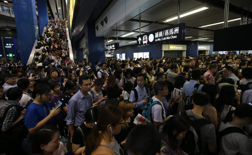 Bắt đầu từ 8 giờ ngày 16/9 siêu bão Mangkhut đổ bộ Khu hành chính Đặc biệt Hong Kong và Macau, Trung Quốc. (Nguồn: SCMP)