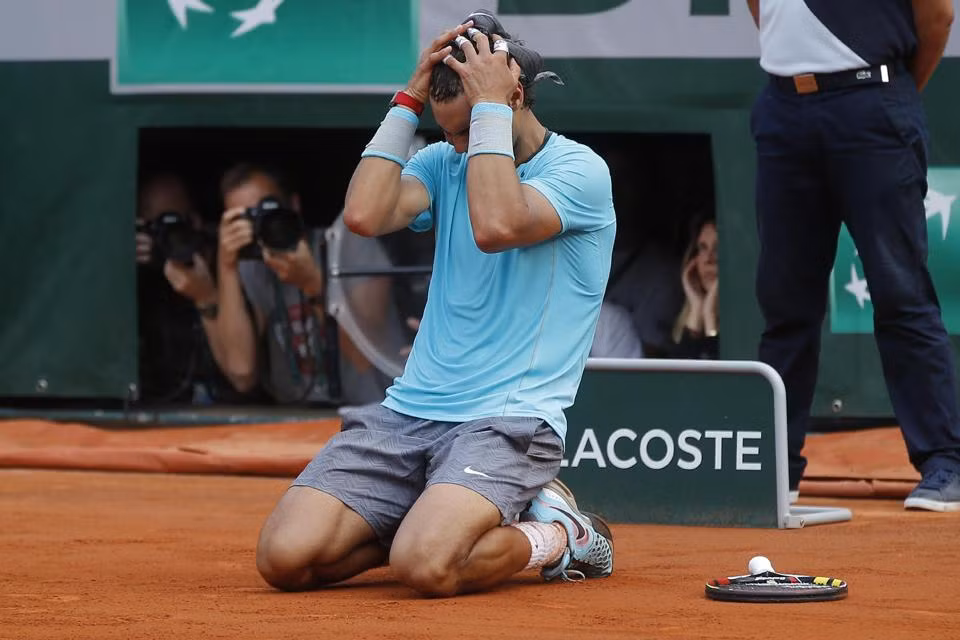Từ sau khi thua Robin Soderling ở vòng 4 năm 2009, Nadal đã thắng 35 trận liên tiếp ở Roland Garros, giành liền 5 chức vô địch 