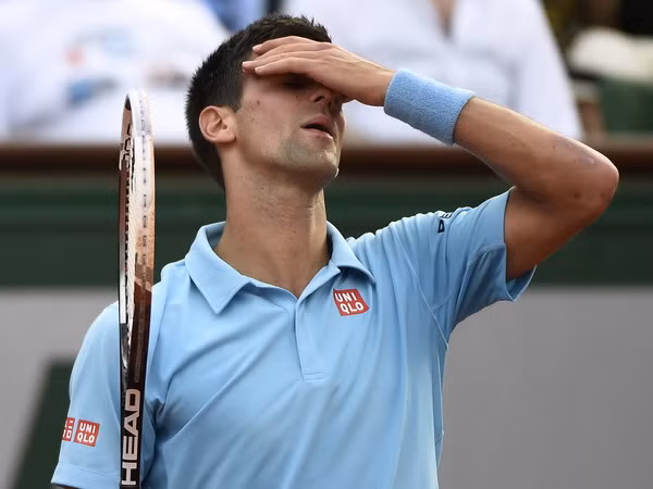 Còn Djokovic vẫn tiếp tục ôm hận như trận chung kết năm 2012 (Nguồn: AFP/ TTXVN)