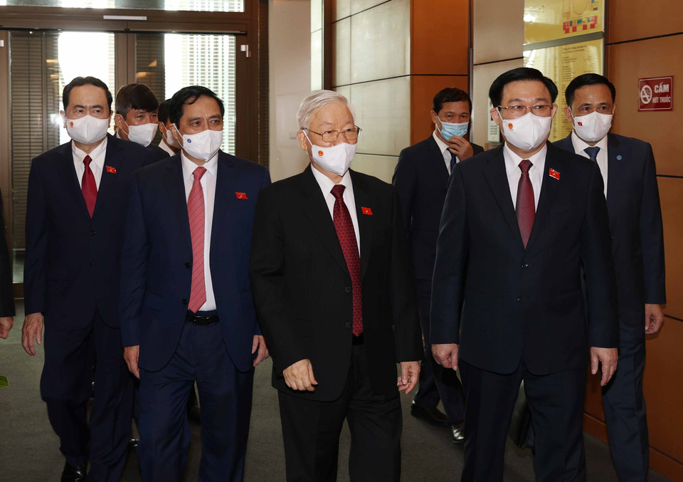 Tổng Bí thư Nguyễn Phú Trọng với các đồng chí lãnh đạo Đảng, Nhà nước đến dự Lễ khai mạc. (Ảnh: Trí Dũng/TTXVN)