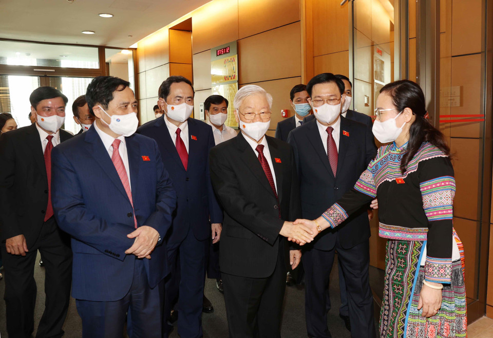 Tổng Bí thư Nguyễn Phú Trọng, các đồng chí lãnh đạo Đảng, Nhà nước và các đại biểu Quốc hội tại Lễ khai mạc. (Ảnh: Trí Dũng/TTXVN)
