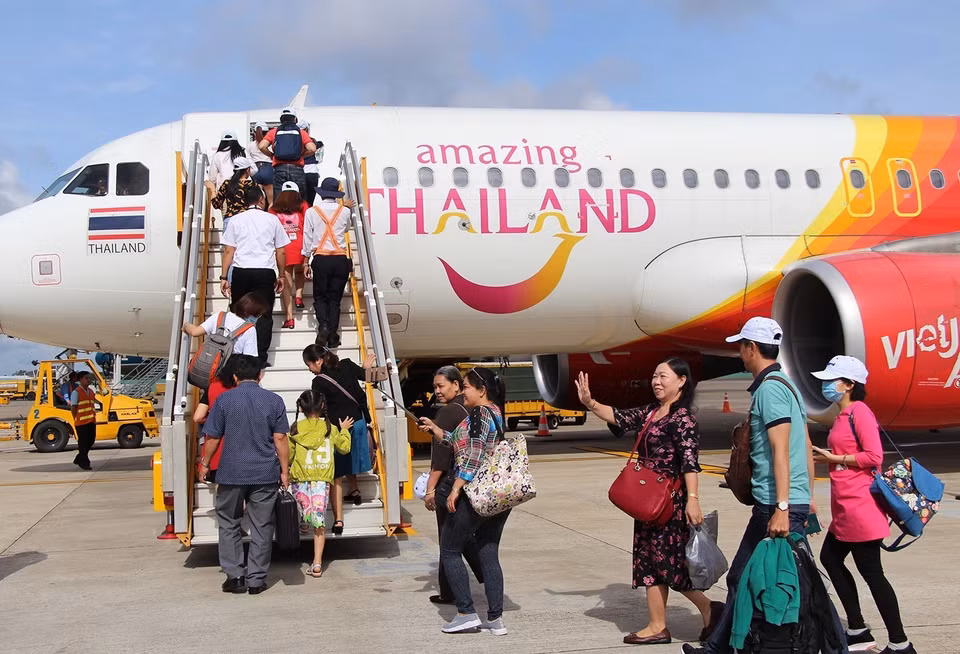 Bộ GTVT đang phối hợp chặt chẽ với Cục Hàng không Việt Nam để nghiên cứu, xem xét chủ trương nâng cấp, mở rộng cụm Cảng hàng không Quốc tế Cần Thơ trở thành trung tâm logistics của quốc gia và khu vực trong quy hoạch. (Ảnh: Thanh Sang/TTXVN)