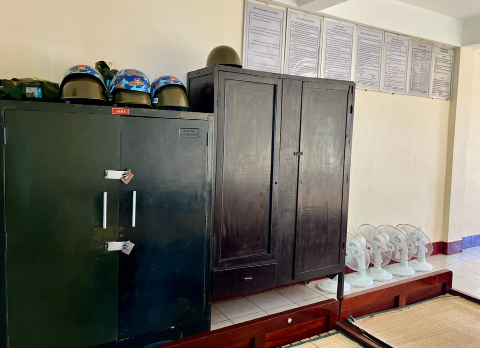 Những vật dụng đơn sơ, giản dị của các chiến sỹ trên đảo và nhà giàn. (Ảnh: Hạnh Nguyễn/Vietnam+)