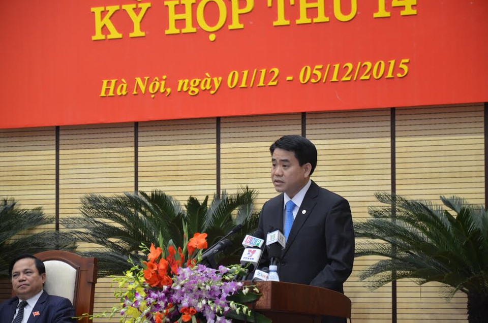 Ông Nguyễn Đức Chung phát biểu sau khi được bầu làm Chủ tịch UBND thành phố Hà Nội. (Ảnh: Nguyễn Văn Cảnh/Vietnam+)