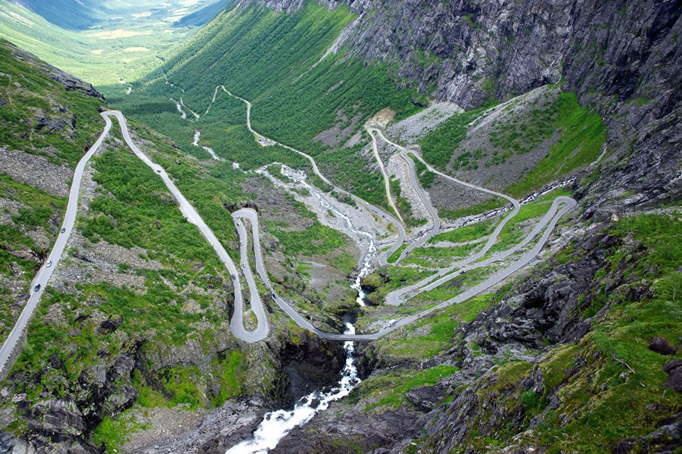 Đường Trollstigen Road, Na Uy, một phần của tuyến đường du lịch quốc gia. (Nguồn: Sputnik)