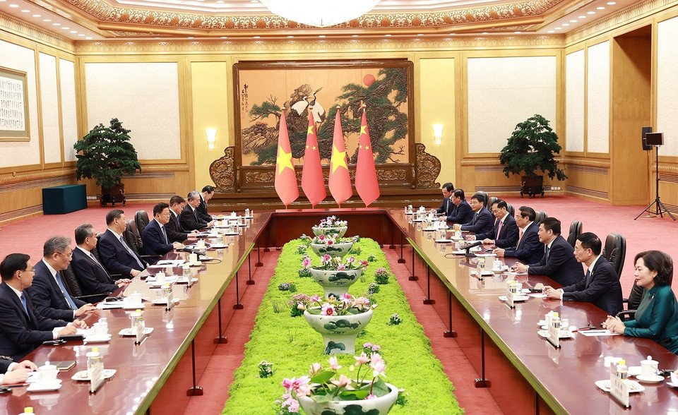 Thủ tướng Phạm Minh Chính hội kiến Tổng Bí thư, Chủ tịch nước Trung Quốc Tập Cận Bình. (Ảnh: Dương Giang/TTXVN)