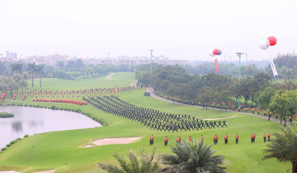 Trình diễn võ thuật tại Triển lãm Quân sự quốc tế Việt Nam 2022. (Ảnh: Dương Giang/TTXVN)