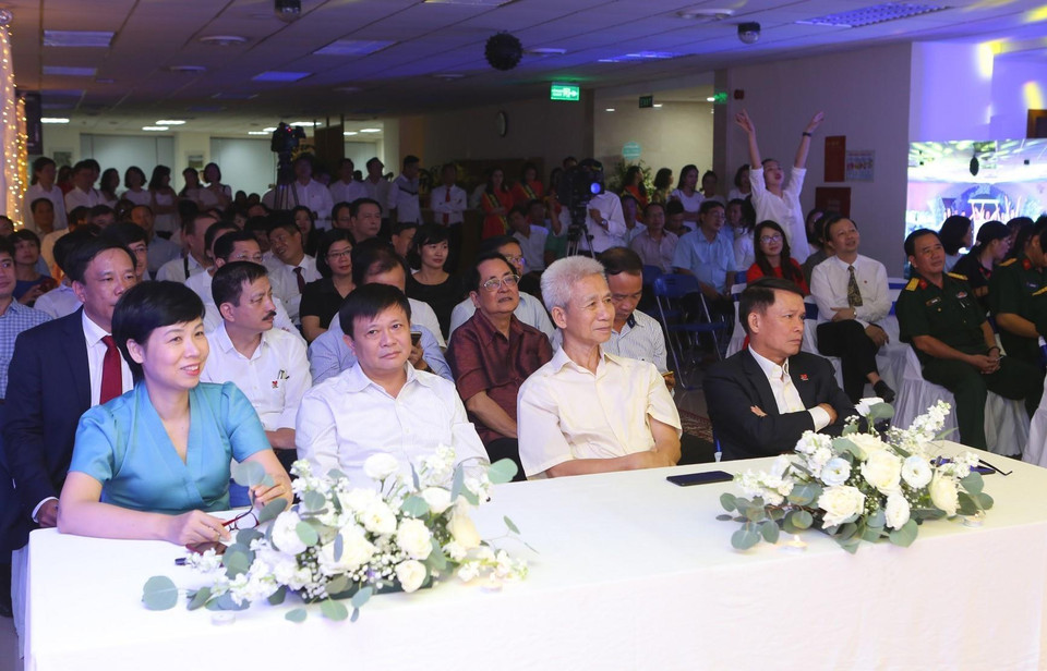 Các đại biểu tham dự Liên hoan Truyền hình Thông tấn lần thứ III. (Ảnh: Thành Đạt/TTXVN)