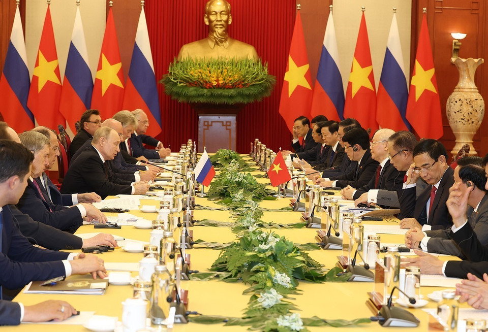 Tổng Bí thư Nguyễn Phú Trọng và Tổng thống Liên bang Nga Vladimir Putin hội đàm. (Ảnh: Trí Dũng/TTXVN)