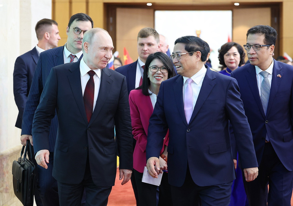 Thủ tướng Phạm Minh Chính hội kiến Tổng thống Liên bang Nga Vladimir Putin. (Ảnh: Dương Giang/TTXVN)