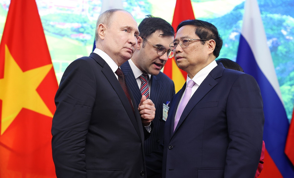 Thủ tướng Phạm Minh Chính hội kiến Tổng thống Liên bang Nga Vladimir Putin. (Ảnh: Dương Giang/TTXVN)