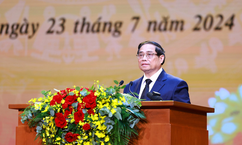 Thủ tướng Phạm Minh Chính phát biểu tri ân người có công với cách mạng. (Ảnh: Dương Giang/TTXVN)