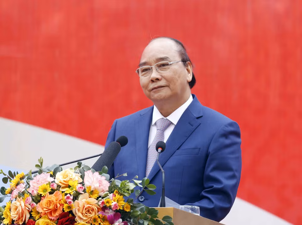 Chủ tịch nước Nguyễn Xuân Phúc phát biểu tại lễ phát động thi đua của Tập đoàn Dệt may Việt Nam. (Ảnh: Thống Nhất/TTXVN)