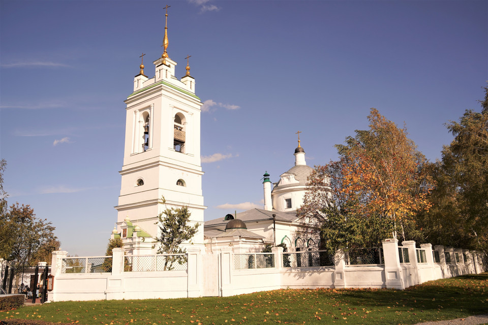 Nhà thờ Tượng Đức Mẹ Maria Kazan ở làng Konstantinovo. (Ảnh: Duy Trinh/TTXVN)